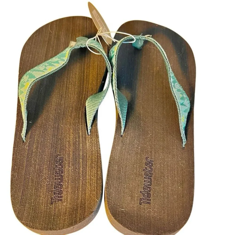 Tidewater Teal Bigfoot Print Sandals Size 12